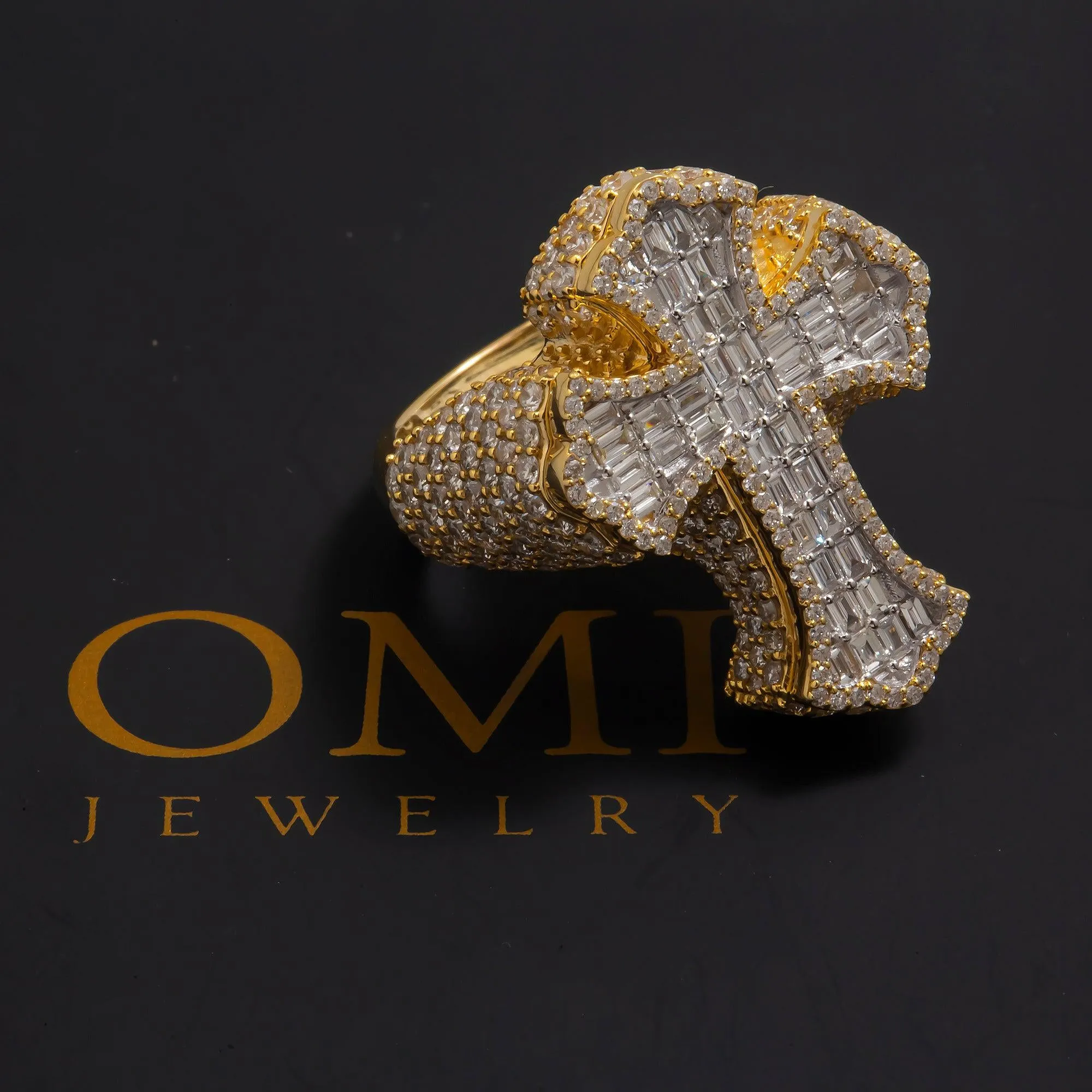 10K GOLD BAGUETTE DIAMOND CROSS RING 4.66 CT