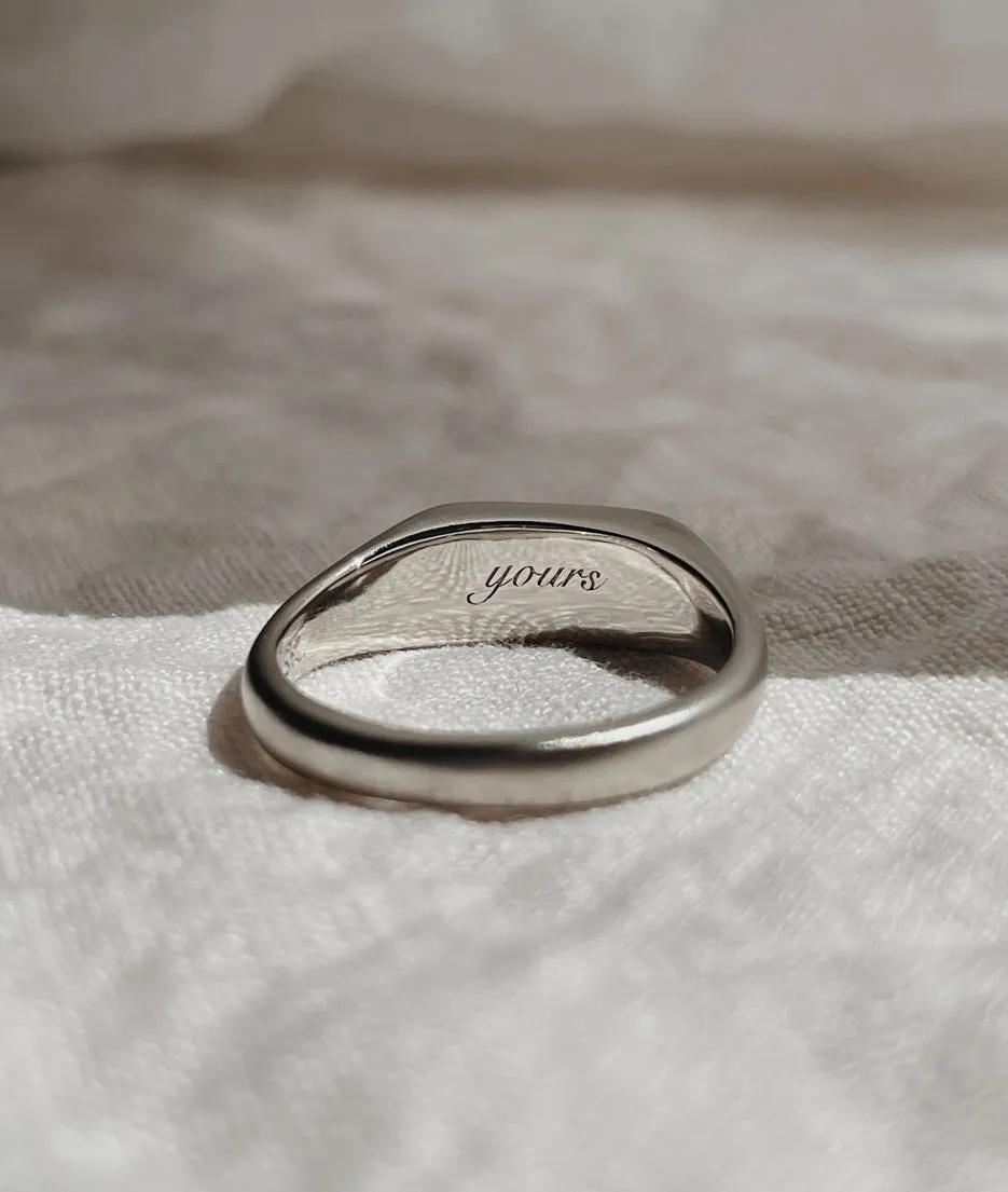 3mm Diamond Oval Signet