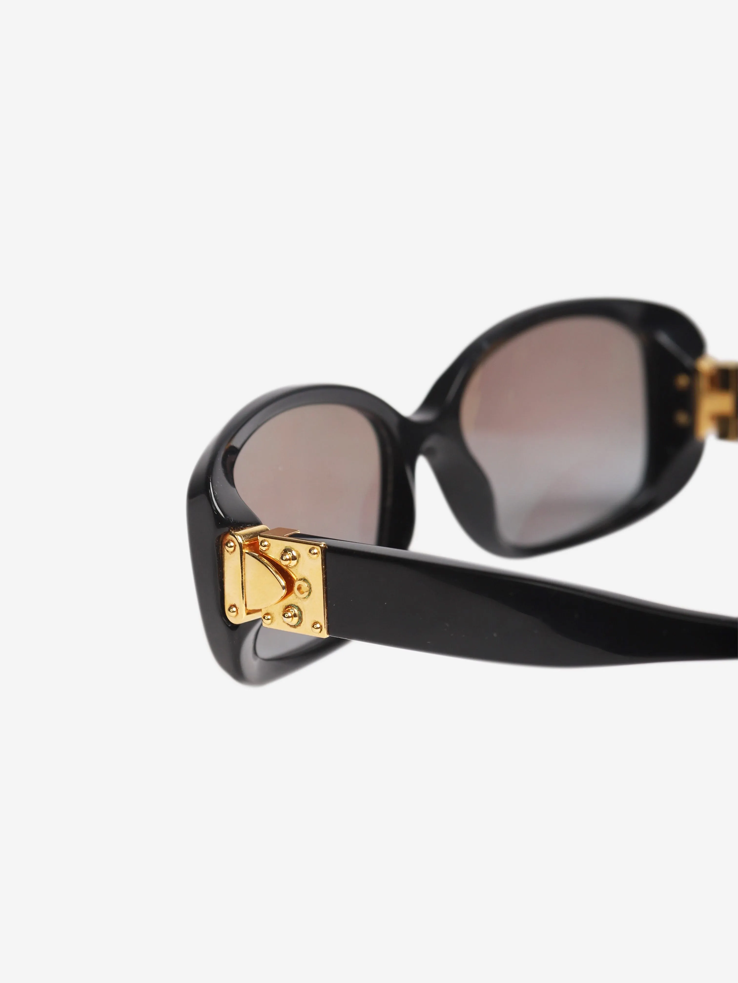 Black rectangular sunglasses - size