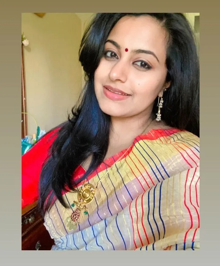 Palaash Necklace