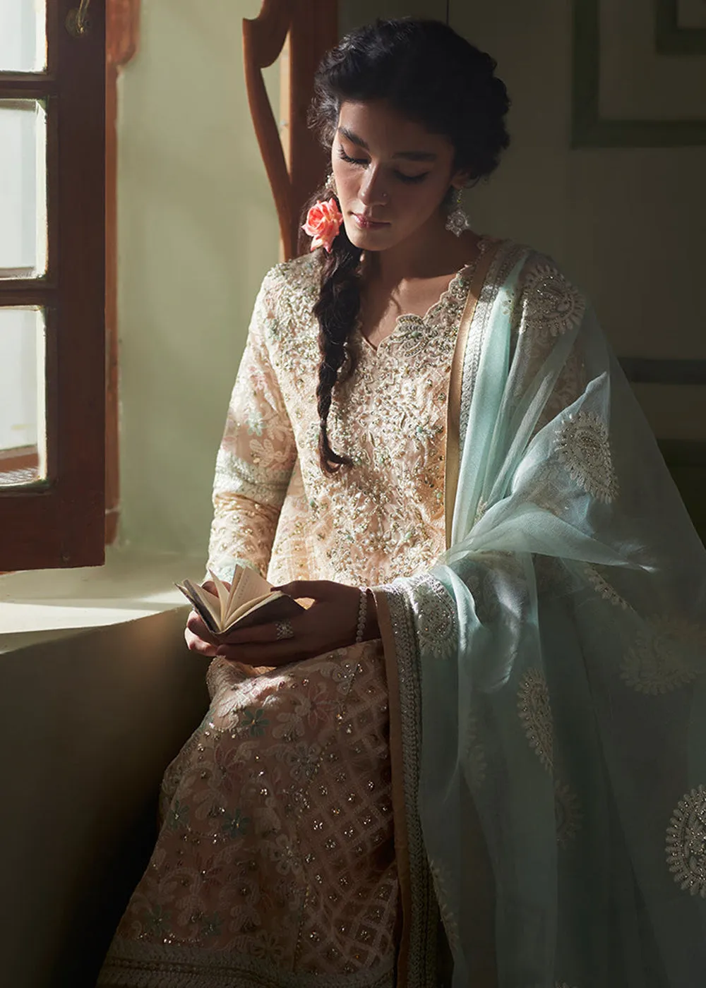 Peach Organza Net Pakistani Suit | Mushq | Qala Kamdaani | Amira