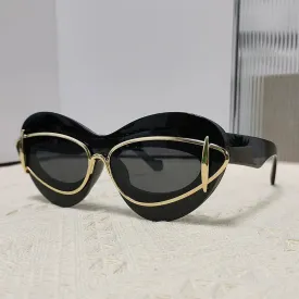 "Christina" Cat Eye Fashion Plastic Sunglasses