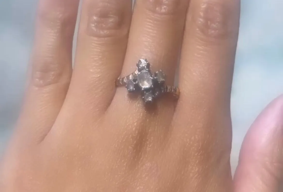 Rose diamond ring in 18 carat gold and silver